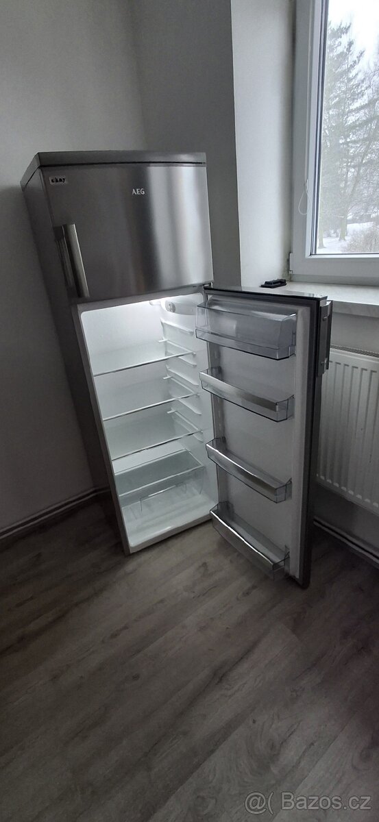 Lednice s mrazákem - 2