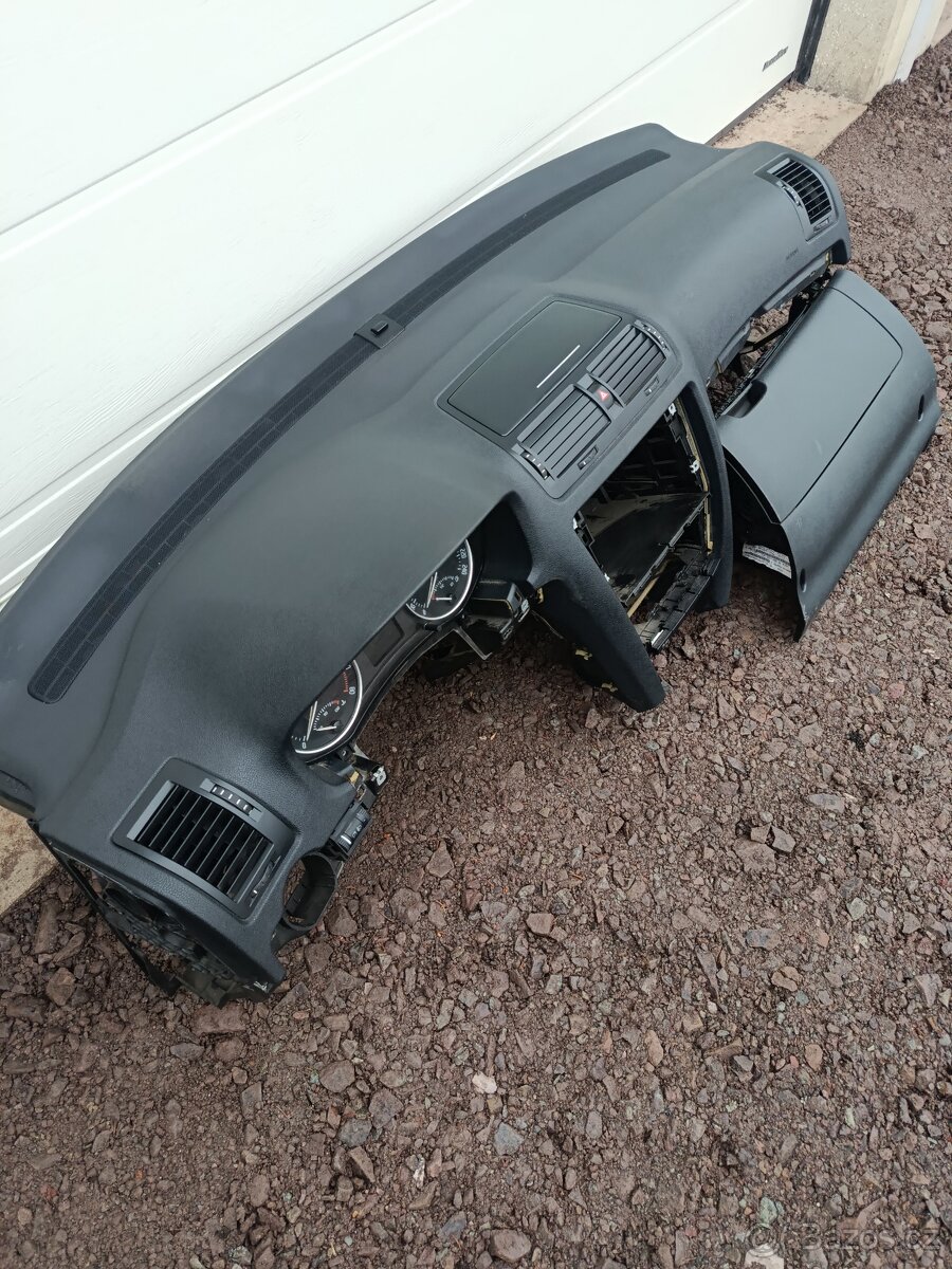 Palubka Škoda Octavia II facelift r.v.08-14 - 2