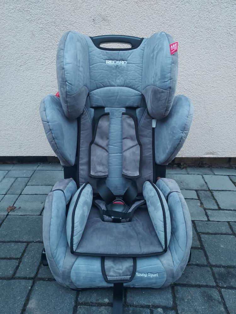 Šedá autosedačka RECARO 9-18 kg - 2