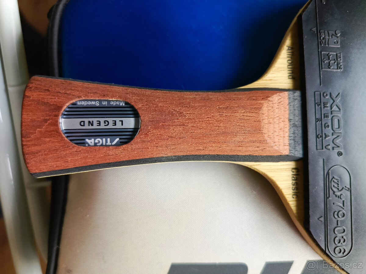 pálka na stolní tenis - 2