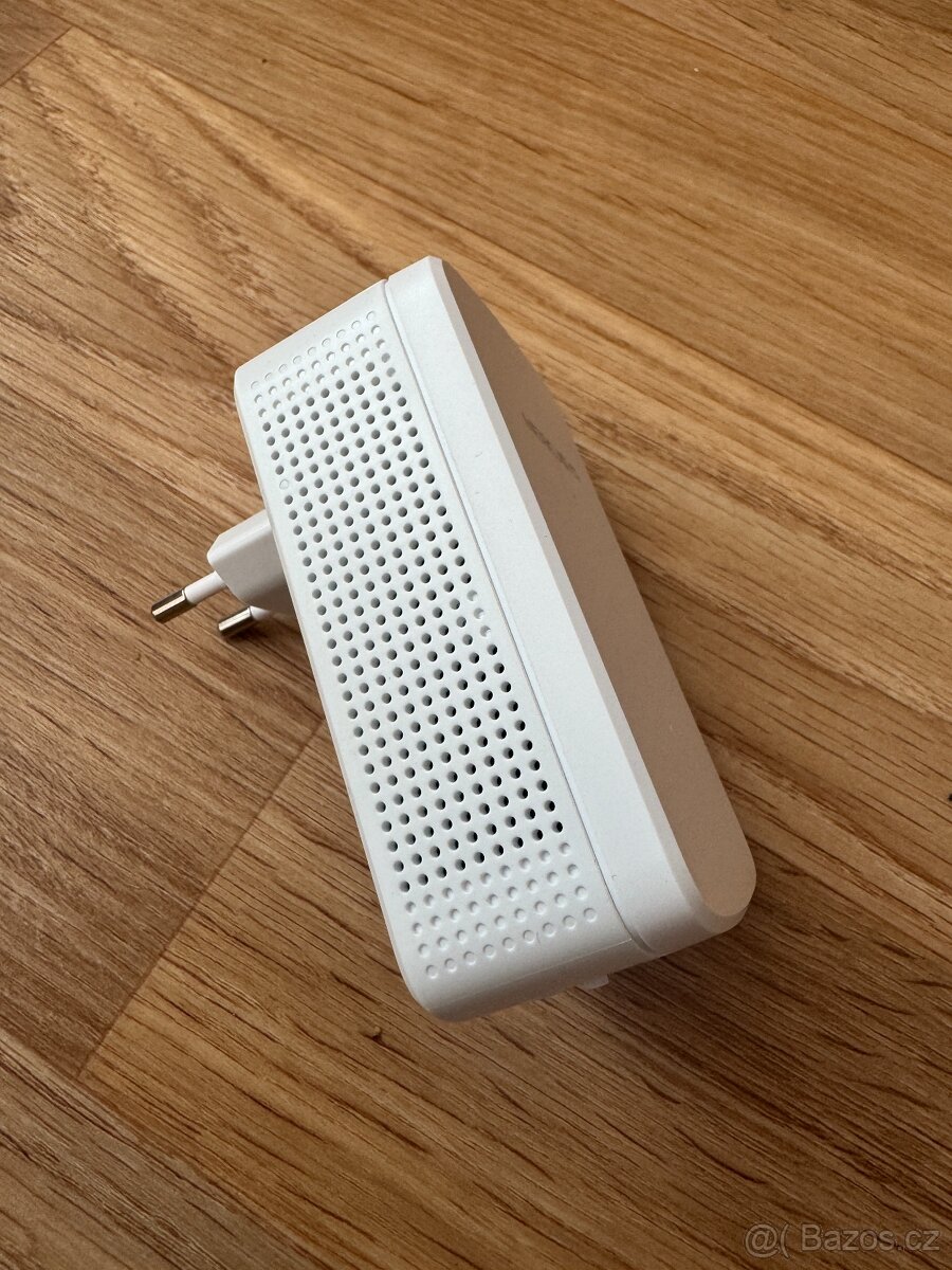 Mercusys ME10 WiFi extender #2 - 2