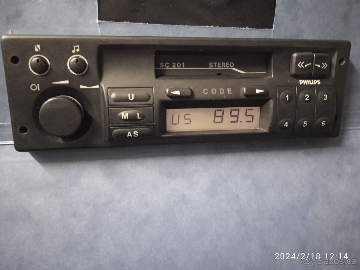 Autorádio Philips pro Opel - 2