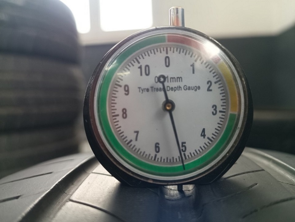 205/55 R16 MICHELIN (0913) - 2