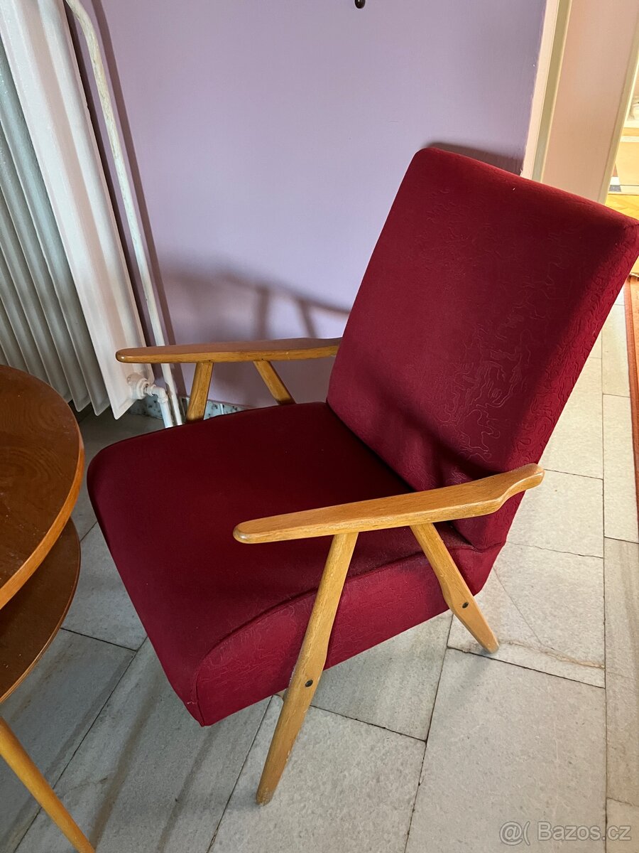 Sestava stolek + 2 křesla - 2