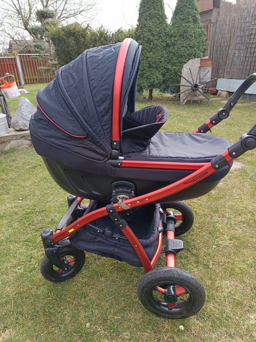 Prodej kočárku - 2