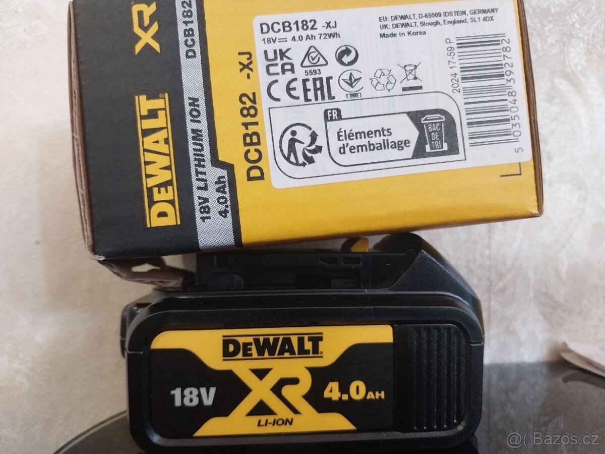 akumulátor Dewalt DCB182-XJ - 2