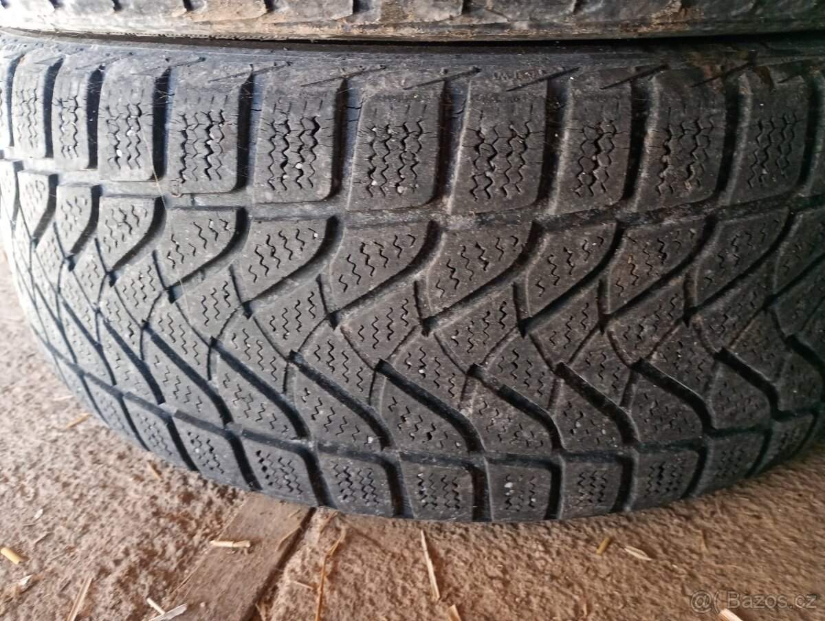 Zimni 195/50 R15 - 2