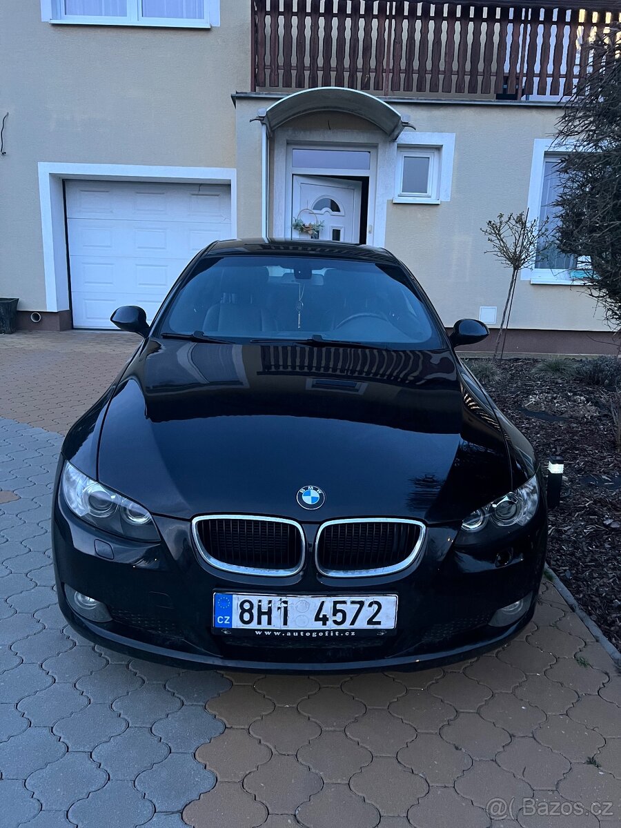 BMW e92 325i N52 - 2