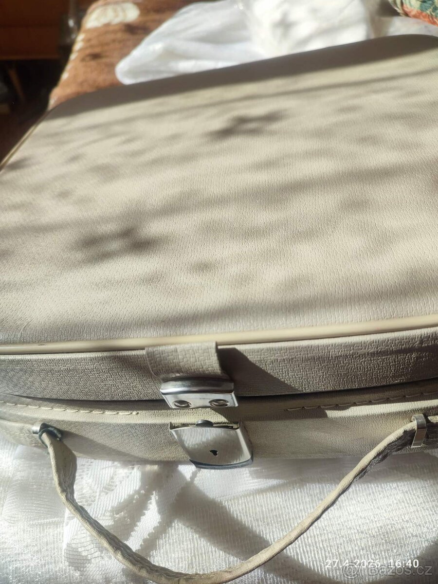 Psací stroj Consul - 2