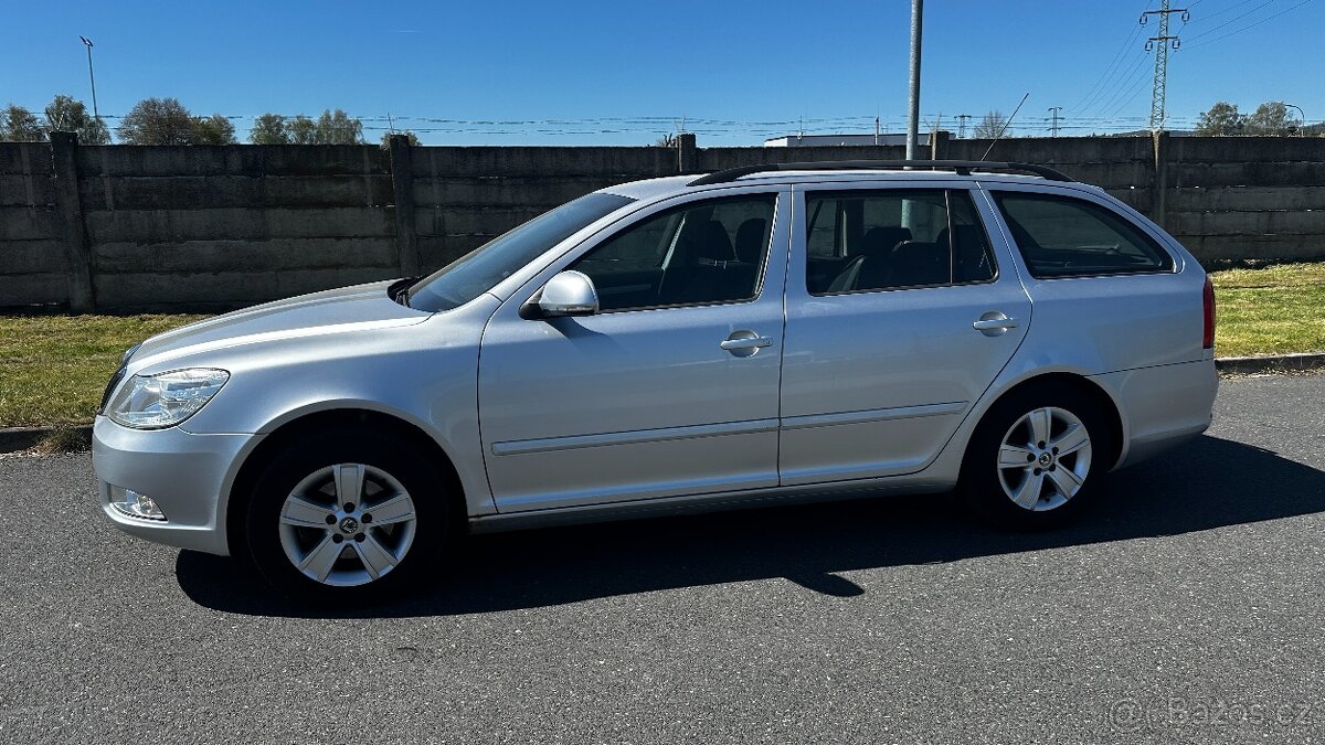 ŠKODA OCTAVIA 1.6 MPI - 2