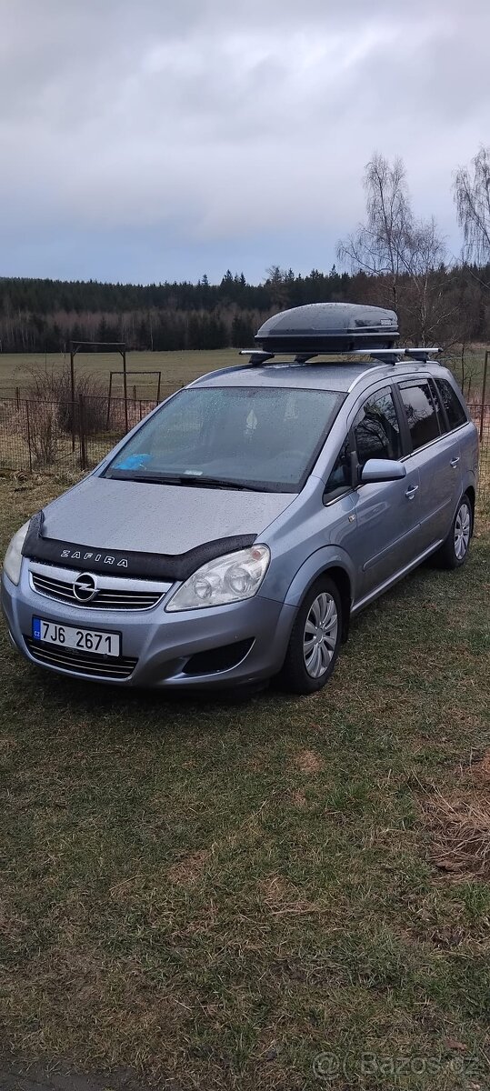 Opel Zafira - 2