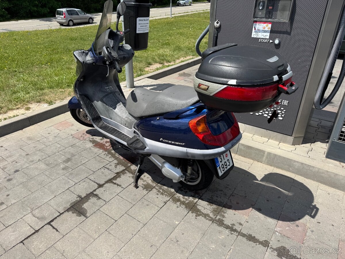 Honda250 Foresight - 2