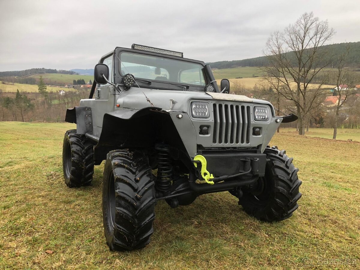 Offroad speciál urceny na zavody nebo kolem baraku