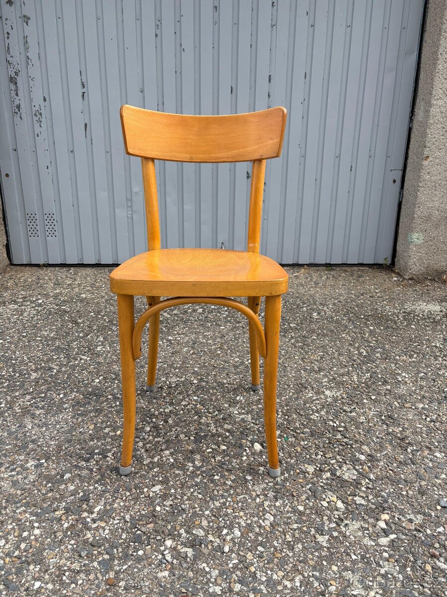 Celodřevěná židle Ton - 2