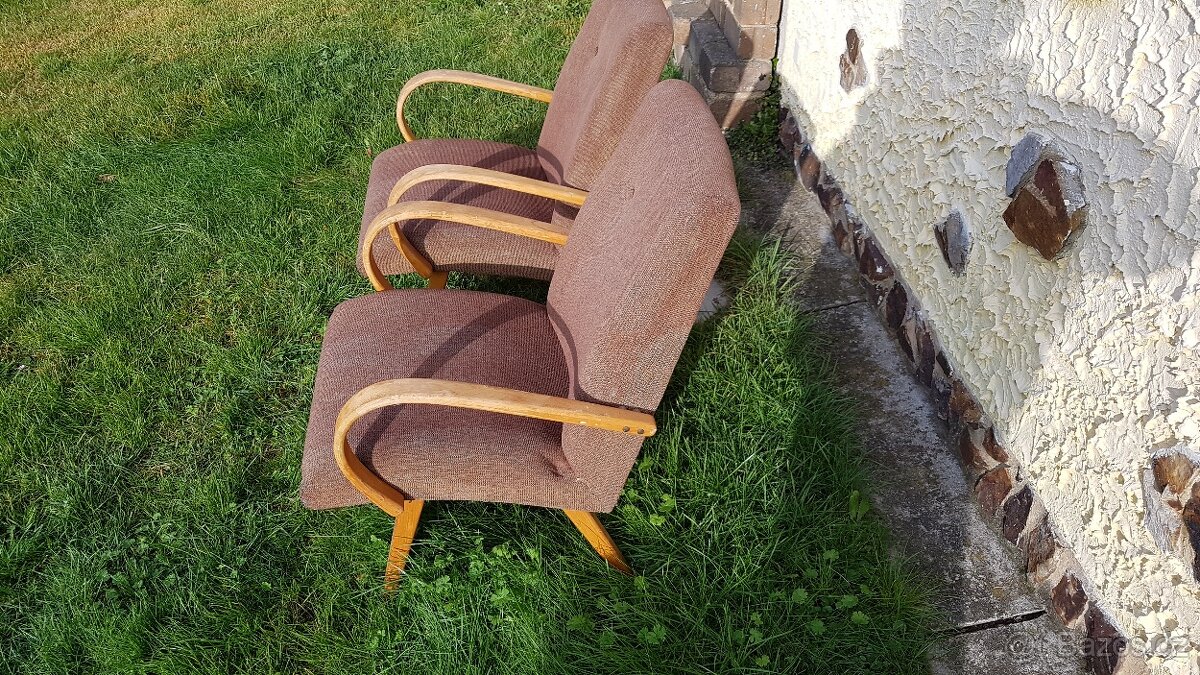 Prodám dvě stará křesla - 2