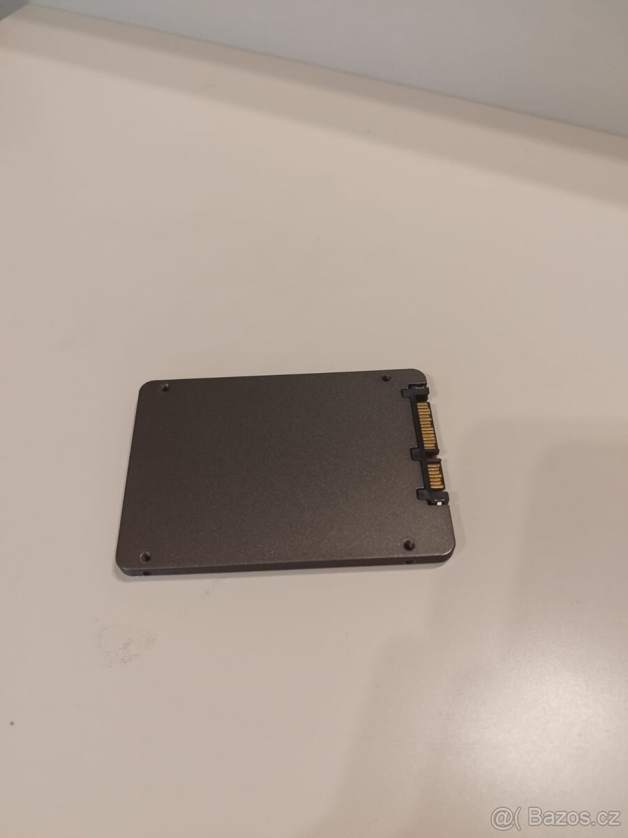 Samsung MZ7PA256HMDR-010D1 - 2