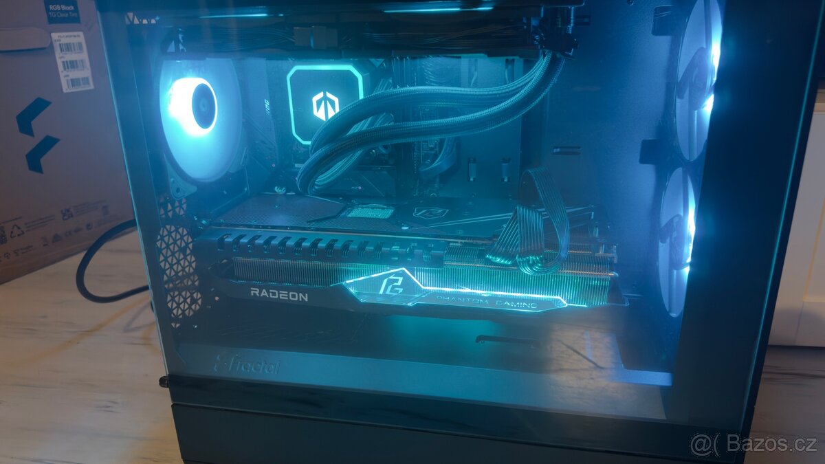 VÝKONNÝ HERNÍ PC – Ryzen 7 8700F / RX 7900 XT / 32 GB DDR5 - 2