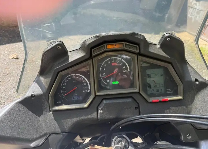 Aprilia ETV 1000 caponord - 2