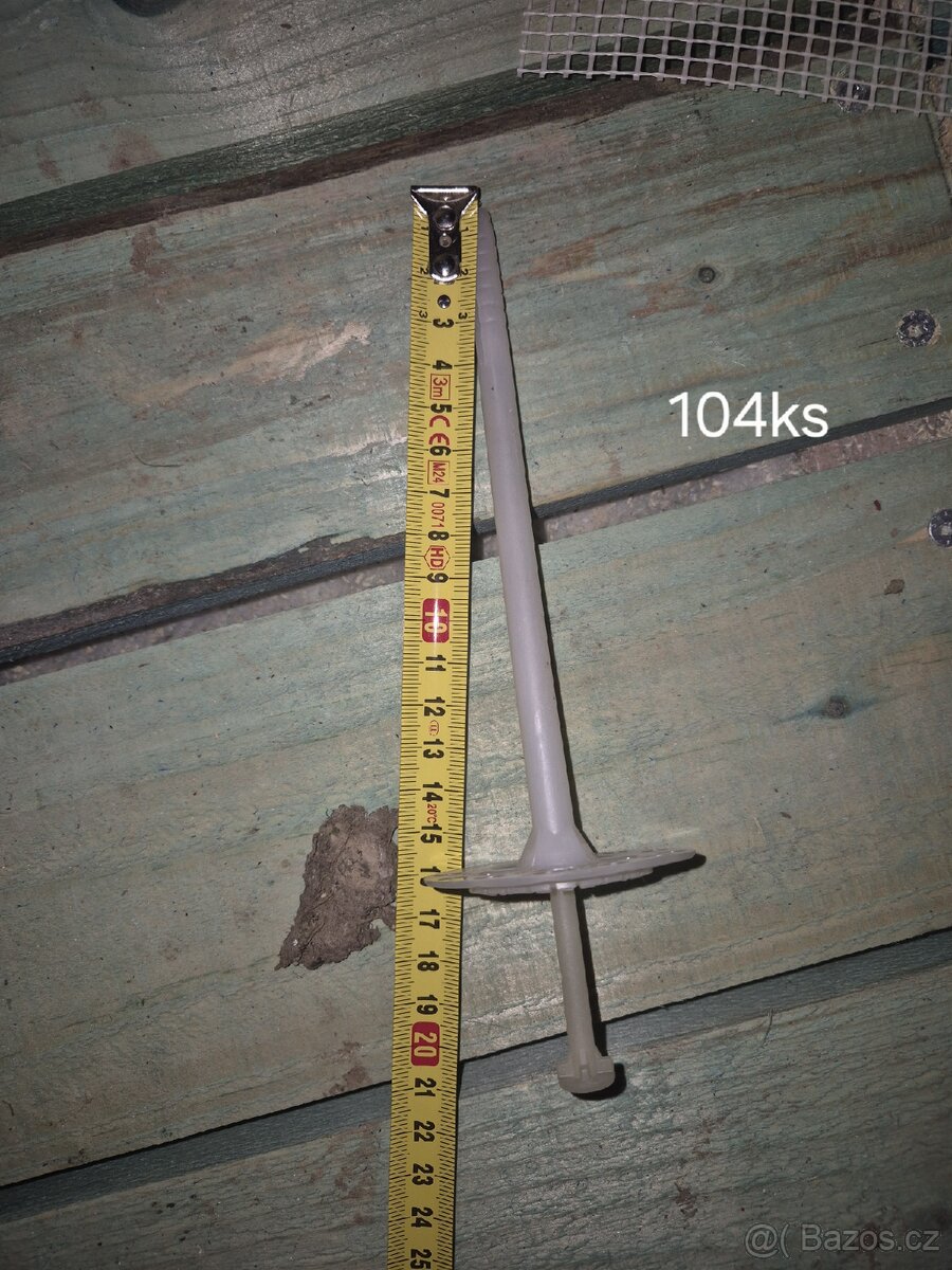 Hmoždinky polystyrén - 2