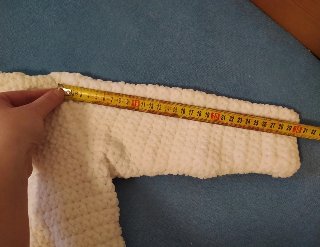 Bílé svetry 92/98 - 2