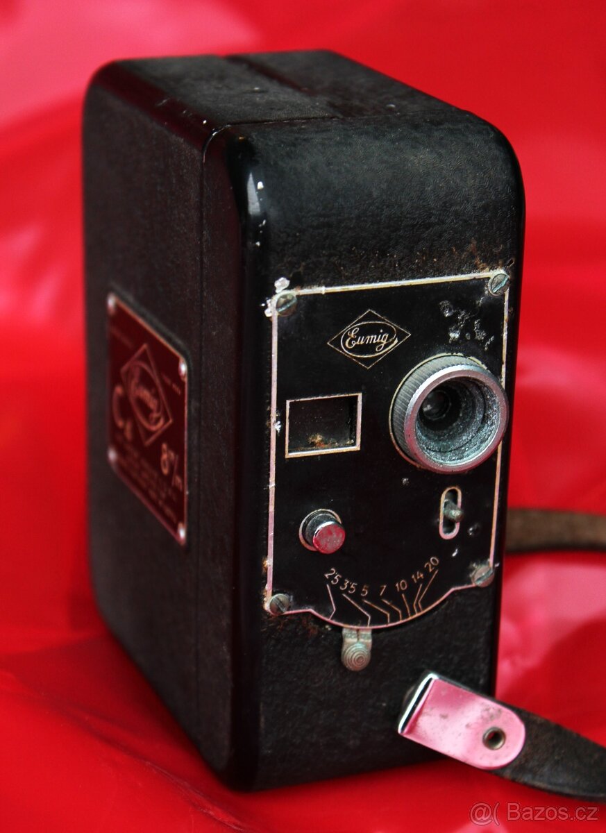 historický projektor 8mm - 2