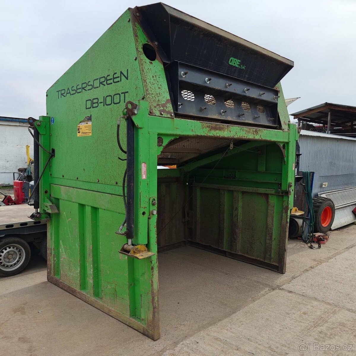 Semi-mobilní Třídič DB-100T Traserscreen - 2