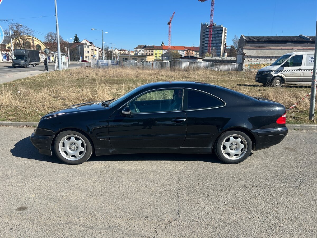 Mercedes clk w208 - 2