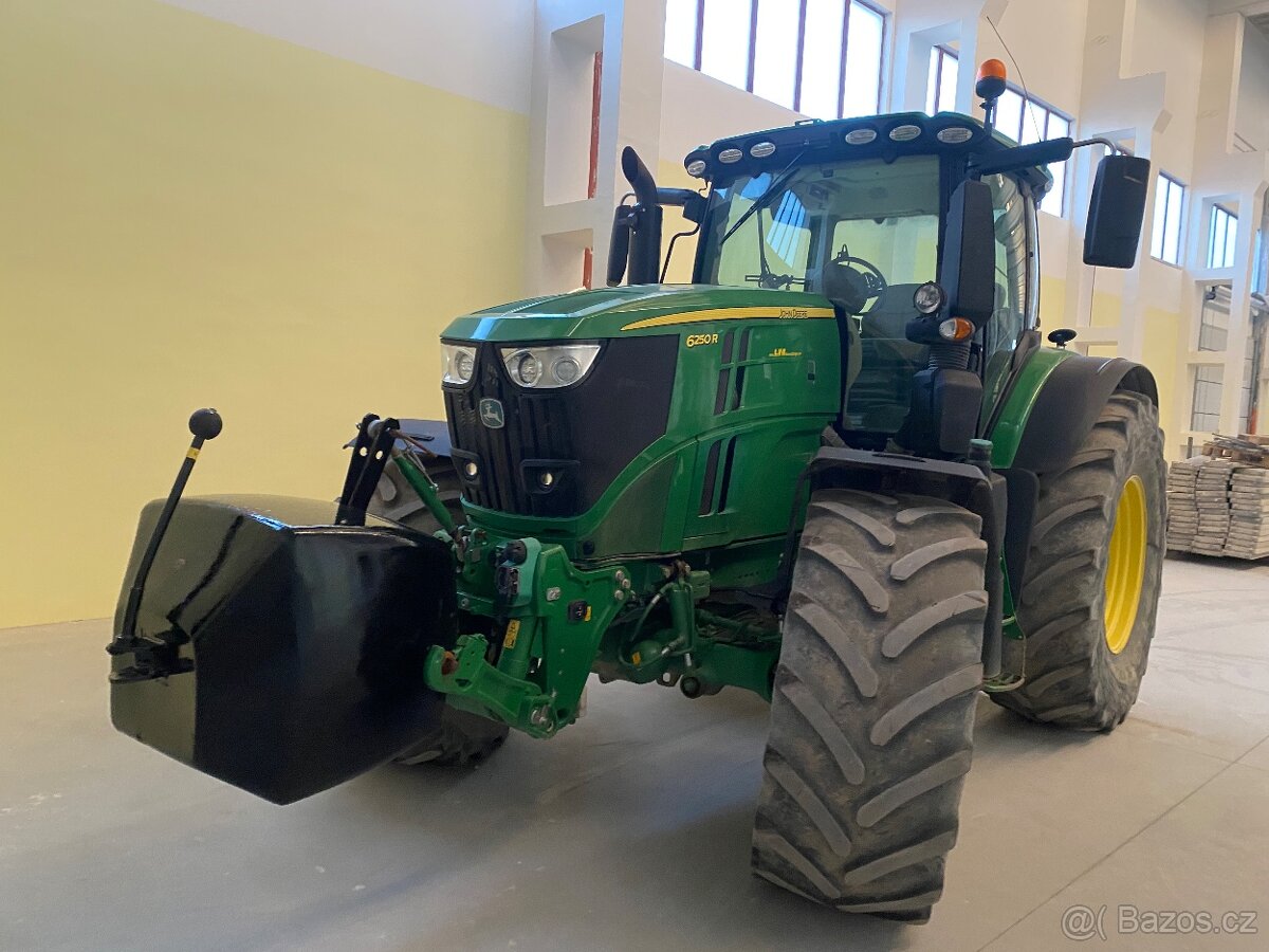 John Deere 6250R - 2