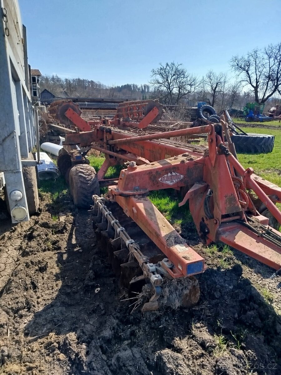 Prodám diskový podmítač kuhn xm - 2