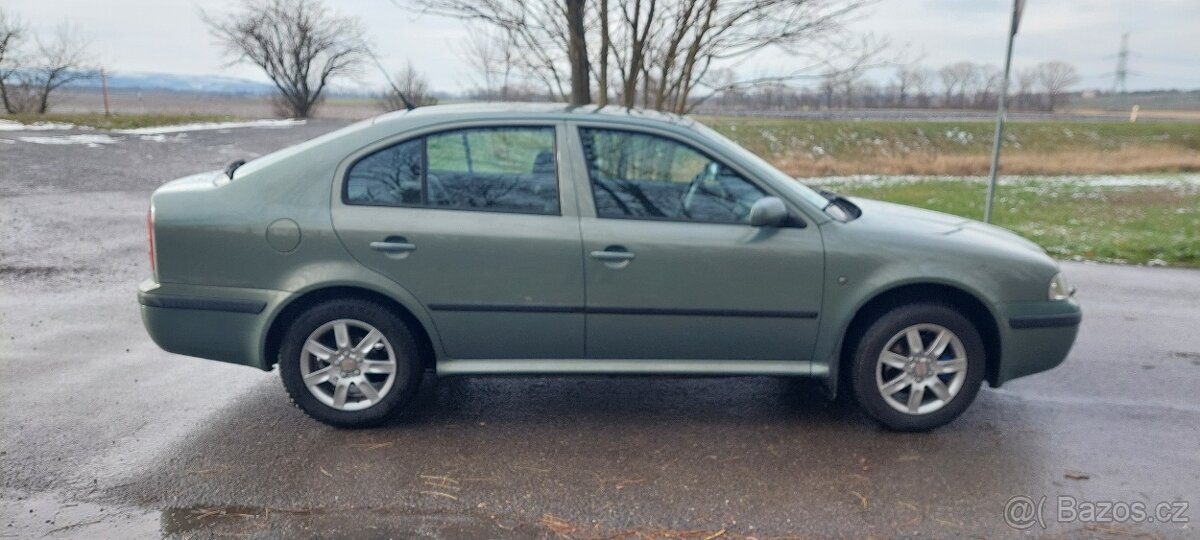 Škoda Octavia 2.0, 85kw, benzín - 2