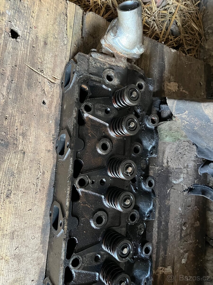 Hlava na Zetor crystal 6 válec, 6V - 2