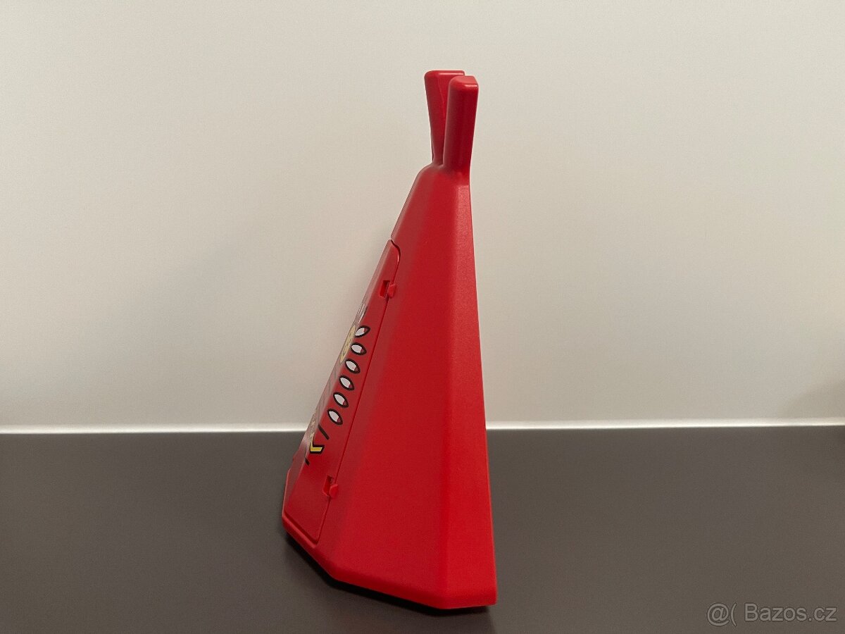 Lego Duplo teepee - 2