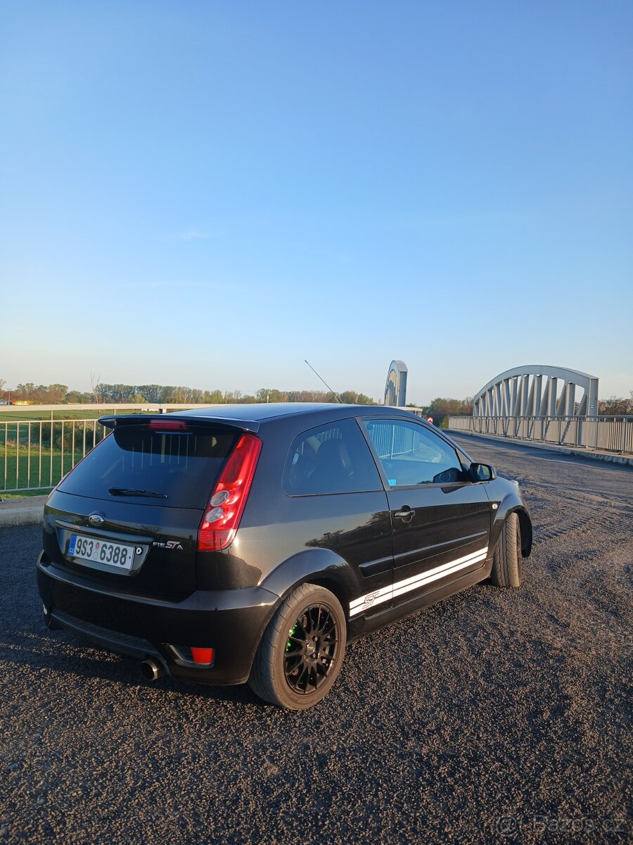 Ford Fiesta ST150 - 2