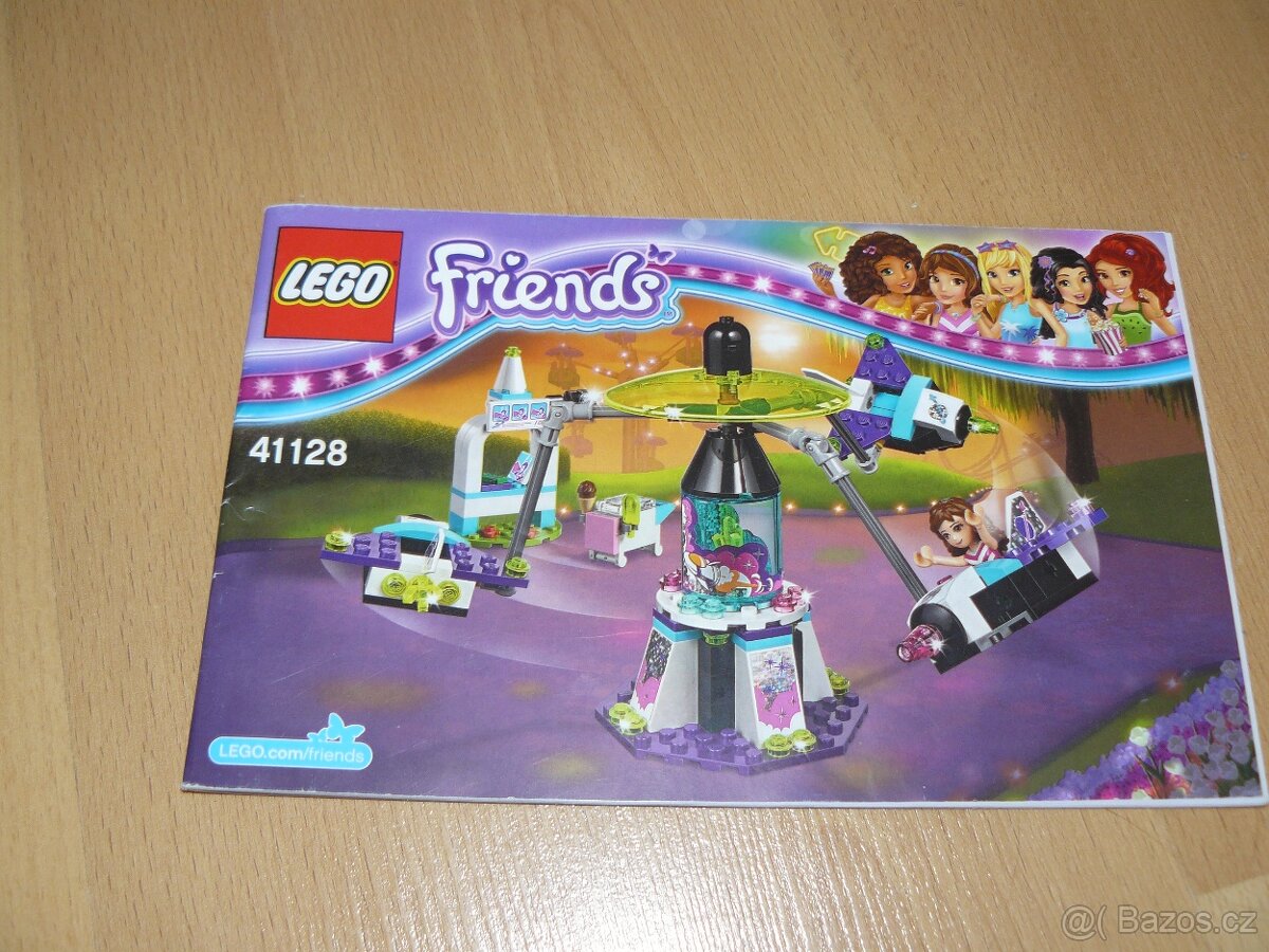 Lego Friends 41128 - Raketová jízda - vesmírný kolotoč - 2