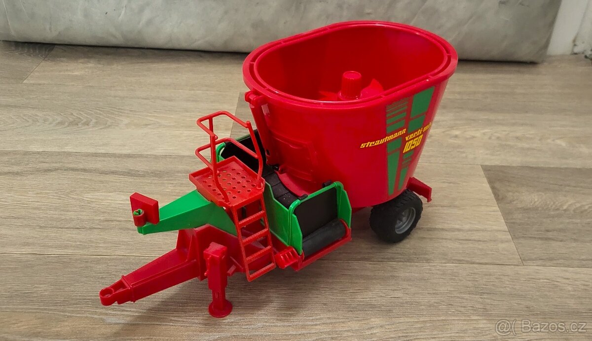 Bruder míchačka na krmivo STRAUTMANN - 2