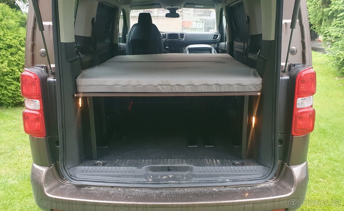 Spací vestavba do Proace, Traveller, Spacetourer, - 2