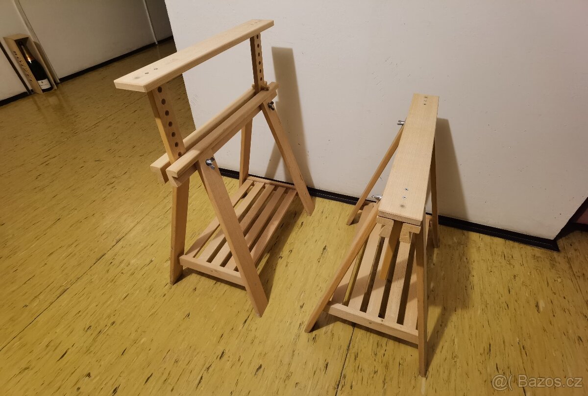 Výškově nastavitelný stůl, skleněný 148x73cm - 2