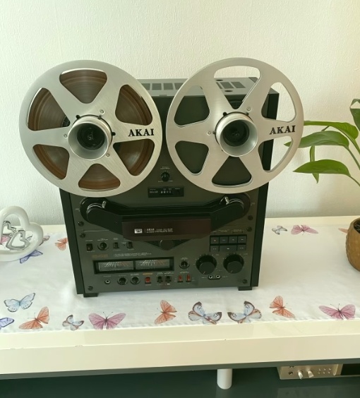 Akai GX 646 Black - 2