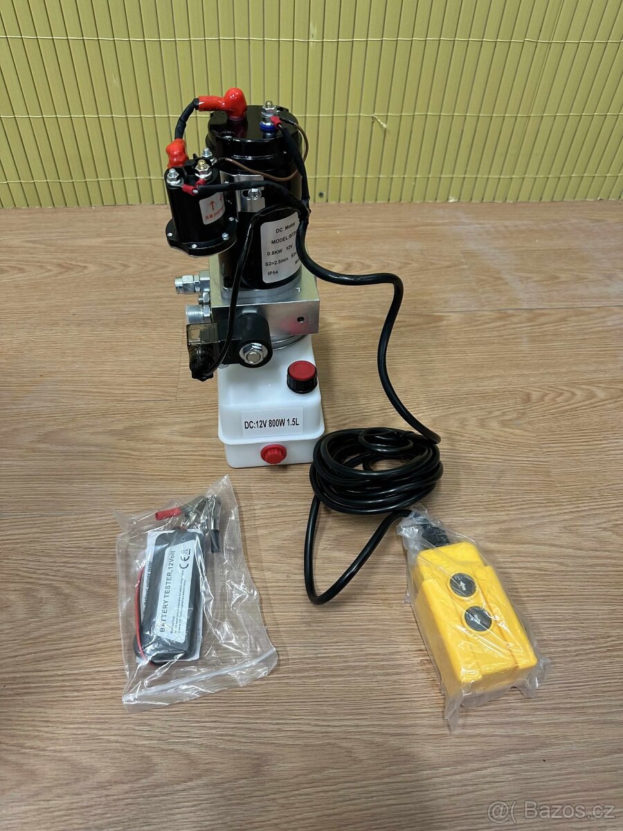 hydraulická pumpa 12V (pouze rozbalená) - 2