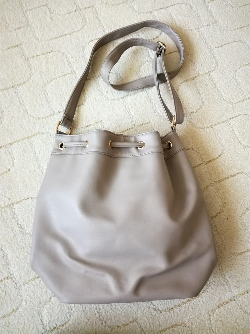 Béžová kabelka - 2