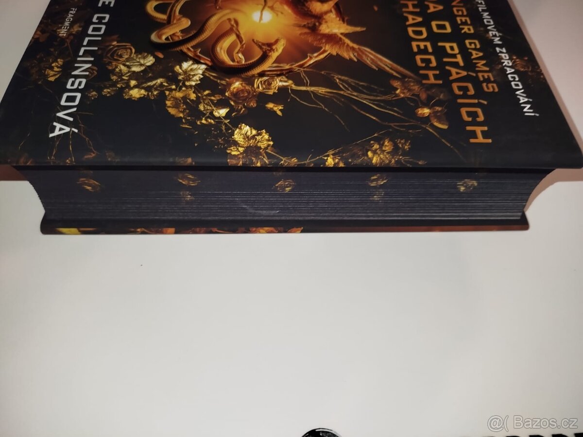 Balada o ptácích a hadech- Suzanne Collins - 2
