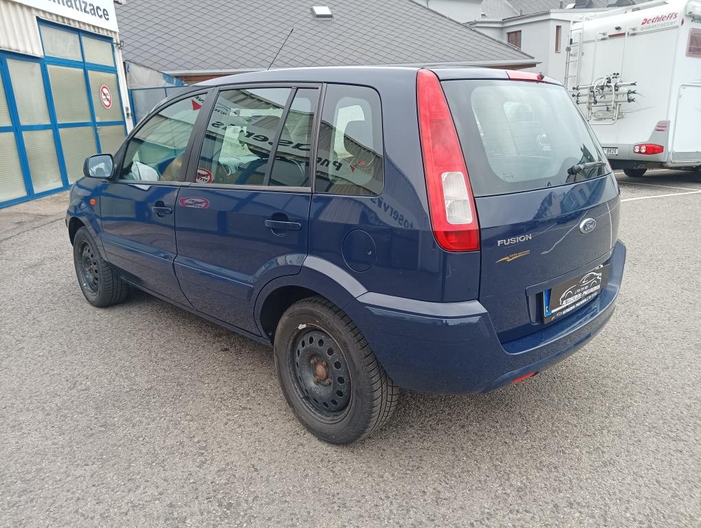 FORD FUSION - 2