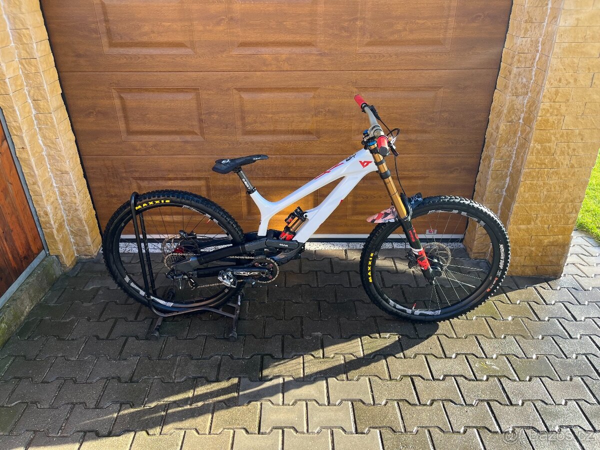 YT Industries Tues - 2