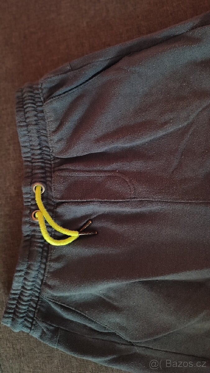 Kraťasy vel.146/152 - 2