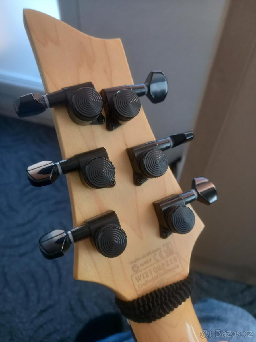 Prodám Schecter C6 Deluxe - 2