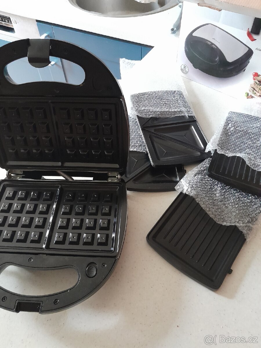 Rohnson 3 in 1 Sandwich maker - 2