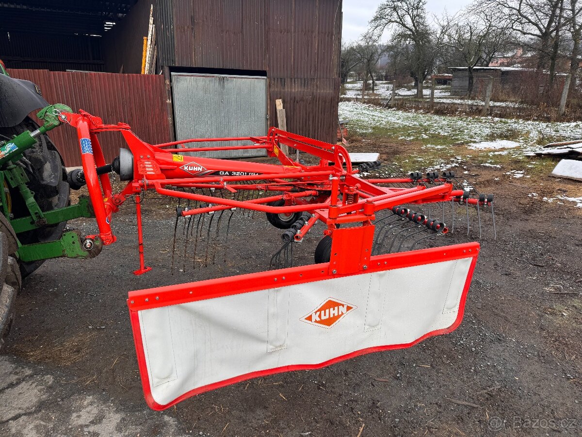 Shrnovač píce Kuhn GA 3201 - 2