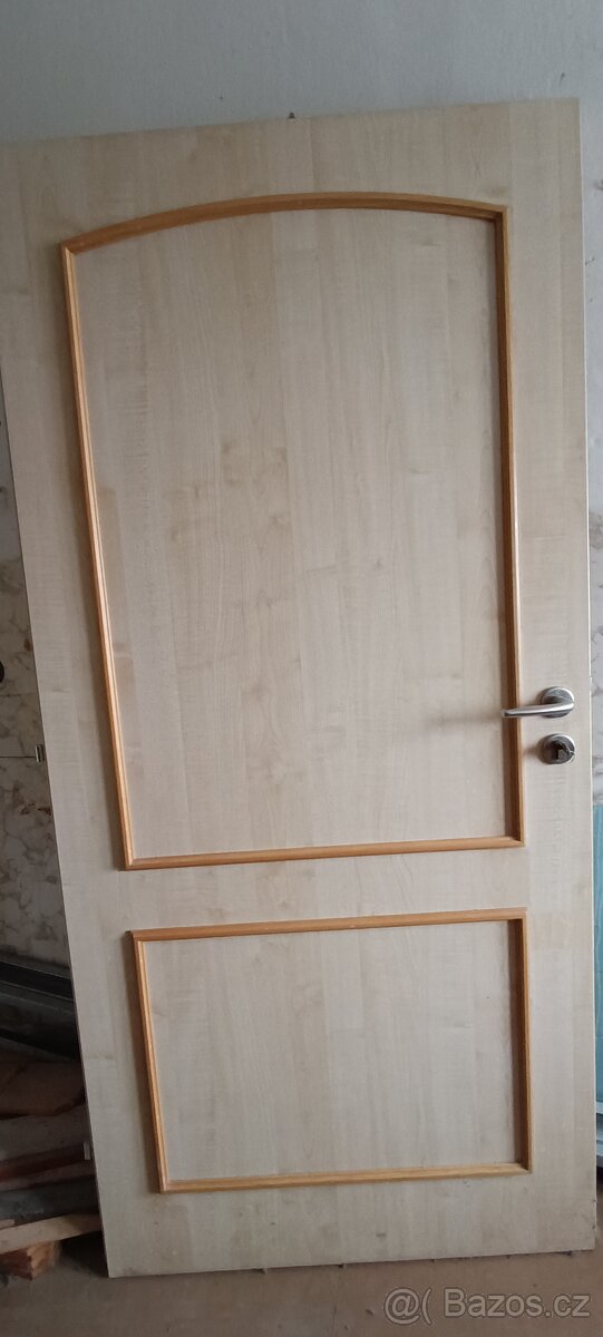 Inteiérové dveře pravé 90 - 2