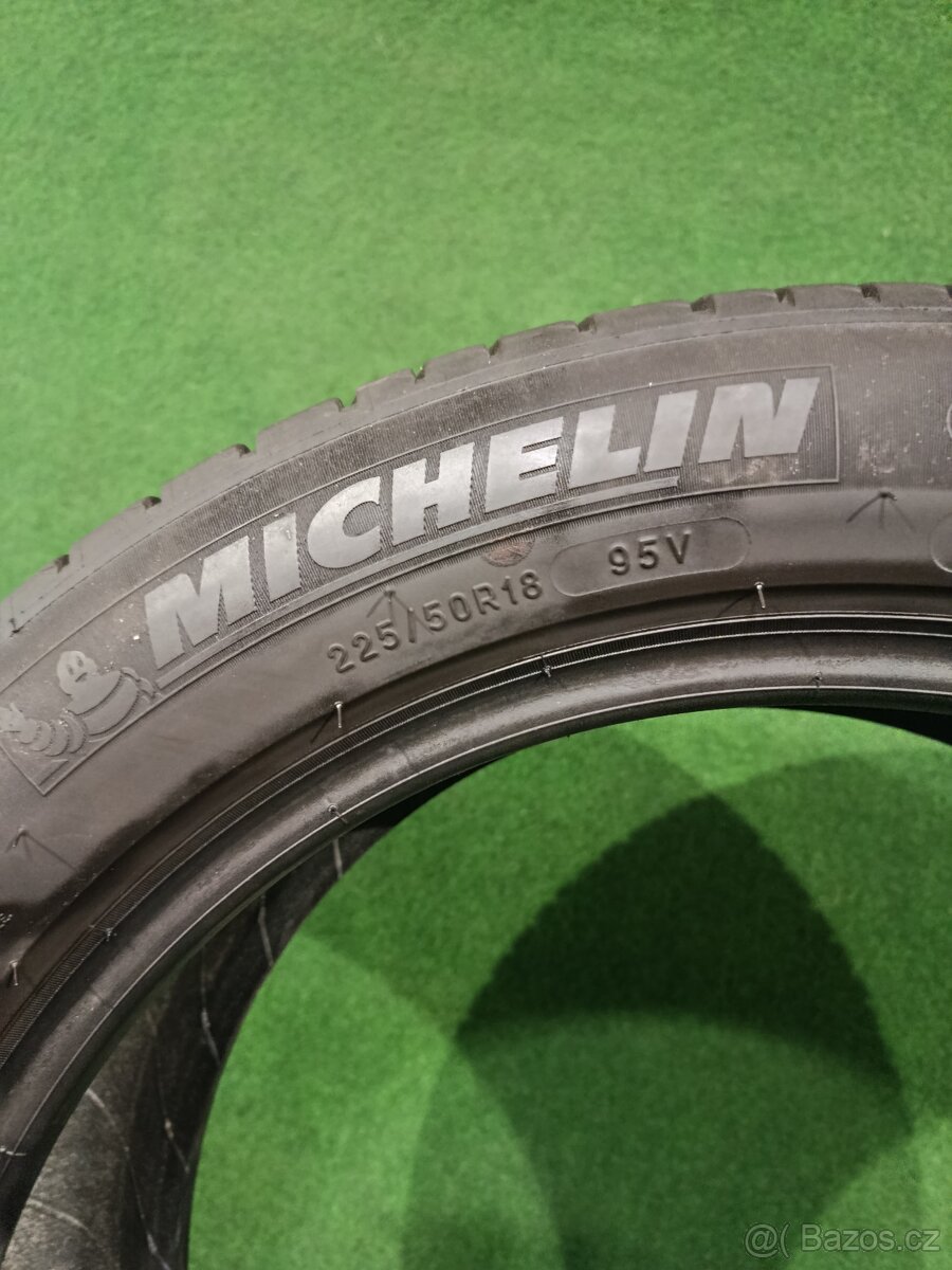 4ks letni 225/50/18 michelin - 2