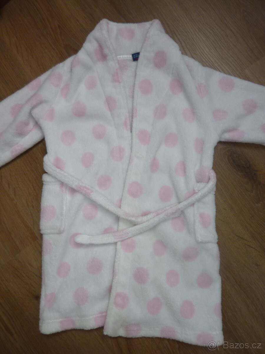 Balíček oblečení vel. 92/98 - 2